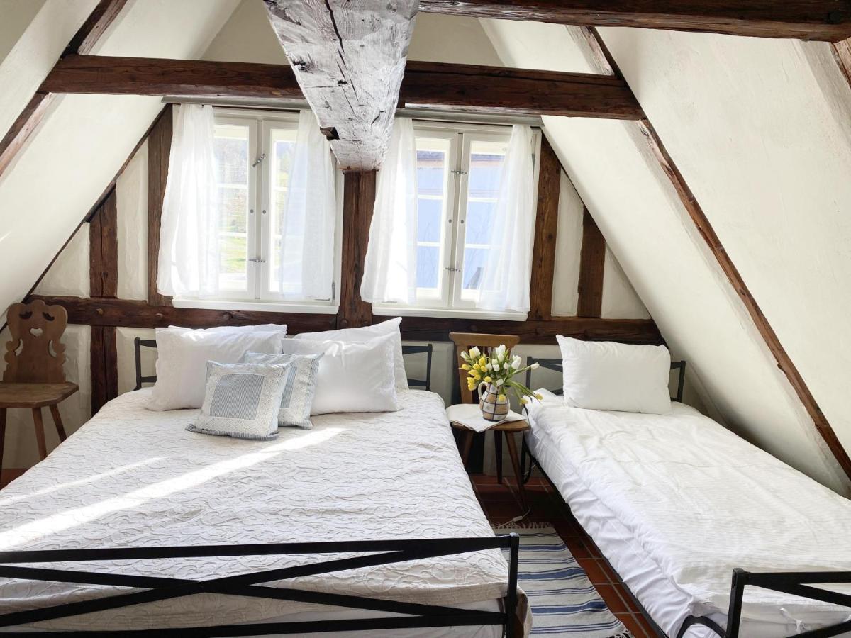 Dom Tkacza Apartment Pieszyce Ngoại thất bức ảnh